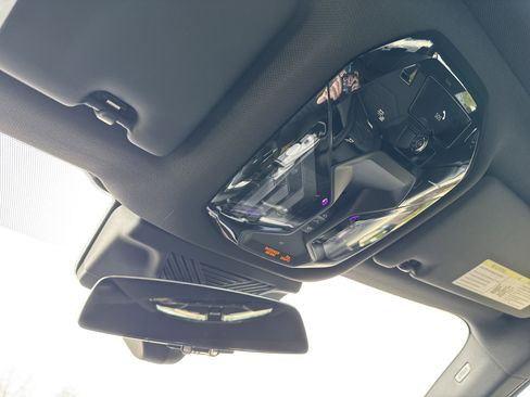 New 2026 BMW 540i xDrive w/ M Sport Package image 23