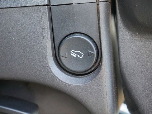 Used 2016 Ford F250 Lariat w/ Lariat Interior Package image 29