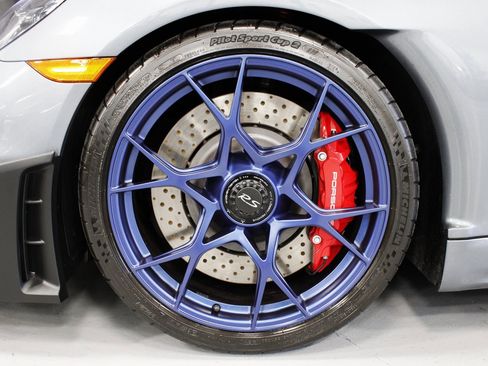 Certified 2025 Porsche 718 Boxster Spyder RS image 12