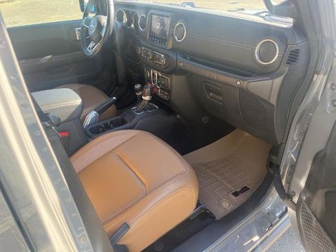 Used 2021 Jeep Wrangler Unlimited Rubicon image 39