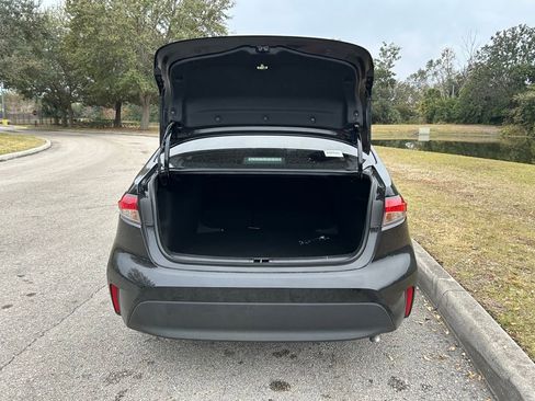 Certified 2024 Toyota Corolla LE image 10