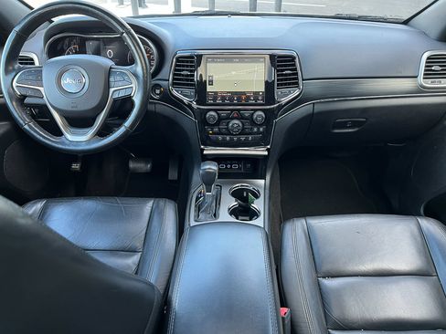 Used 2021 Jeep Grand Cherokee Limited image 28