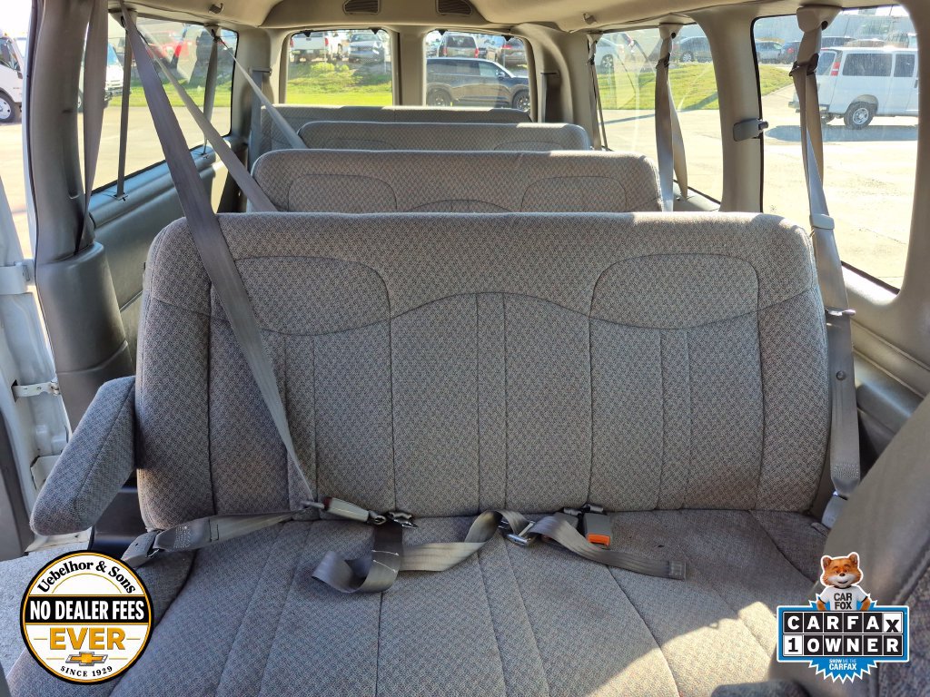 Used 2000 GMC Savana 3500 Extended Passenger w/ Convenience Pkg 1 RWD image 22