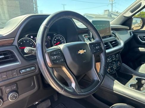 Used 2021 Chevrolet Suburban High Country RWD image 10