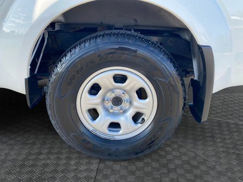 Used 2021 Nissan Frontier S image 31