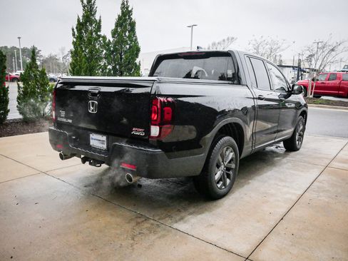 Certified 2021 Honda Ridgeline Sport image 10