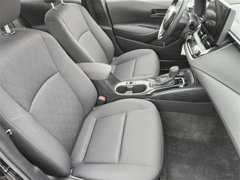 Certified 2024 Toyota Corolla LE image 9