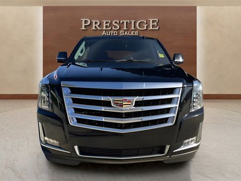 Used 2020 Cadillac Escalade Luxury image 57