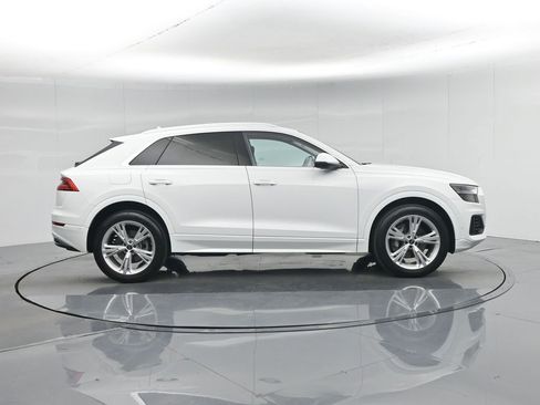 Used 2023 Audi Q8 Premium Plus image 26