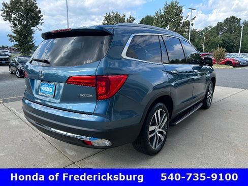 Used 2017 Honda Pilot Touring image 6