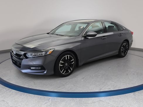 Used 2018 Honda Accord Sport image 1