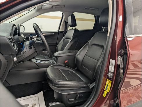 Used 2021 Ford Escape Titanium AWD/4WD image 7