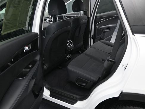 Used 2019 Kia Sorento LX w/ Option Group 020 image 13