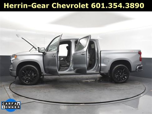 Used 2024 Chevrolet Silverado 1500 RST w/ Protection Package image 46