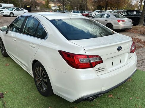 Used 2018 Subaru Legacy 2.5i Premium image 6
