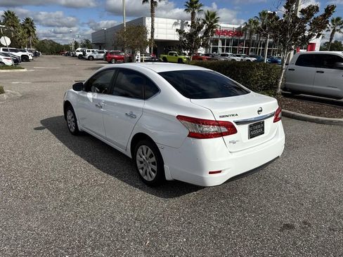 Used 2015 Nissan Sentra S image 6