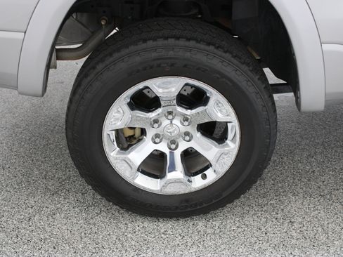 Used 2020 RAM 1500 Big Horn AWD/4WD image 6