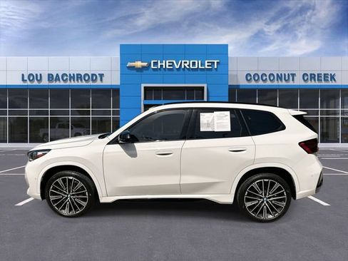 Used 2023 BMW X1 xDrive28i w/ Premium Package AWD/4WD image 5