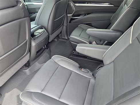 Used 2026 Cadillac Escalade Sport w/ Touring Package image 23