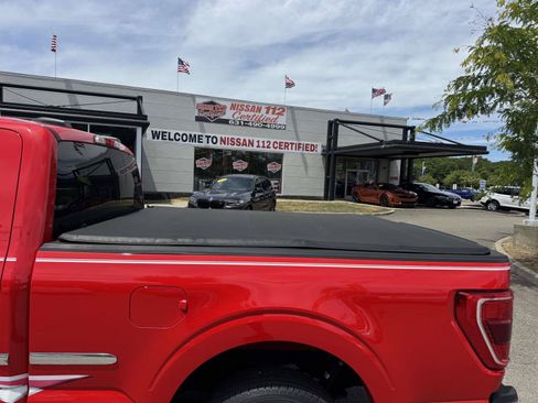 Used 2021 Ford F150 XLT w/ Equipment Group 301A Mid RWD image 16