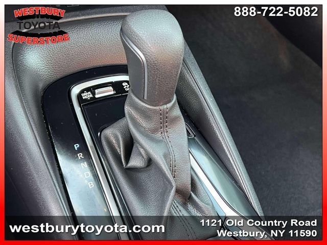 Used 2024 Toyota Corolla SE w/ SE Premium Package FWD image 28