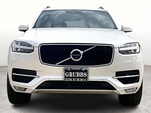Used 2017 Volvo XC90 T6 Momentum w/ Vision Package image 6