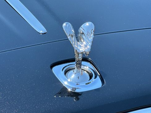 Certified 2019 Rolls-Royce Dawn RWD image 31
