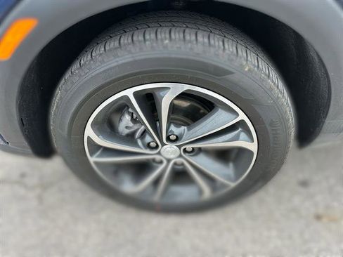 Certified 2023 Buick Encore GX Select w/ Safety Package II image 17