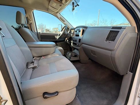 Used 2007 Dodge Ram 3500 Truck SLT image 24