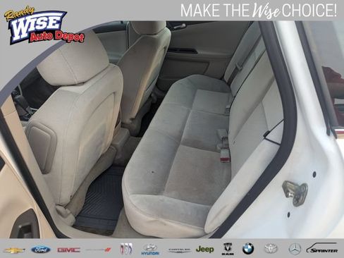 Used 2014 Chevrolet Impala Limited LS FWD image 16