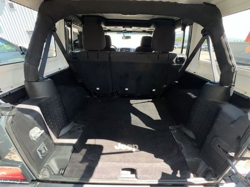 Used 2014 Jeep Wrangler Unlimited Sport w/ Quick Order Package 24S AWD/4WD image 25