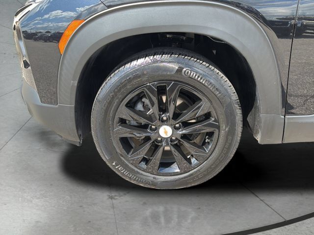 Certified 2023 Chevrolet TrailBlazer LS AWD/4WD image 29