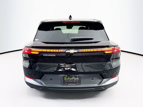 Used 2025 Chevrolet Equinox EV LT w/ Comfort Package image 7