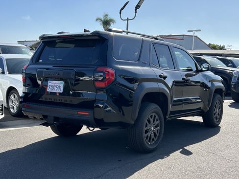 Certified 2026 Toyota 4Runner SR5 AWD/4WD image 3