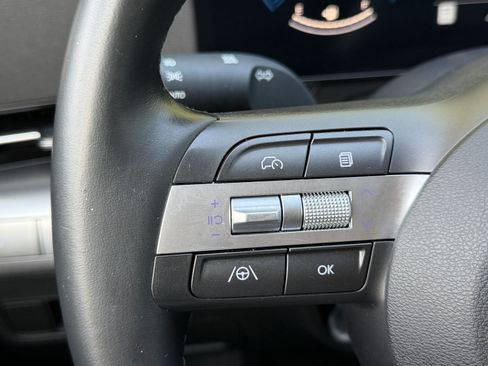 Used 2024 Hyundai Kona SEL AWD/4WD image 17