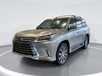 Used 2017 Lexus LX 570 4WD w/ Luxury Package