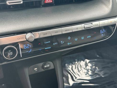 Certified 2024 Hyundai Ioniq 5 SEL RWD image 24