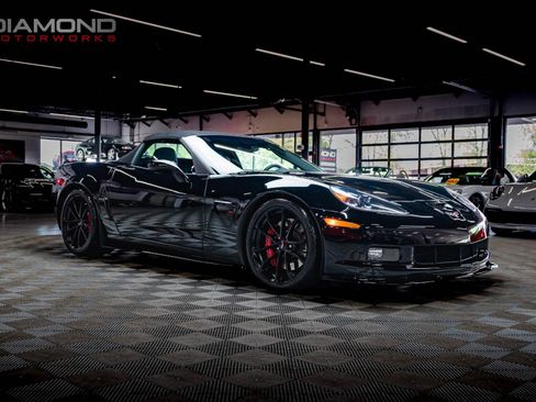 Used 2013 Chevrolet Corvette 427 w/ Z06 Carbon Fiber Package image 31