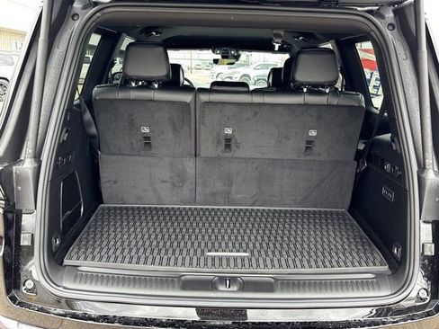 New 2026 Jeep Grand Wagoneer Limited AWD/4WD image 5
