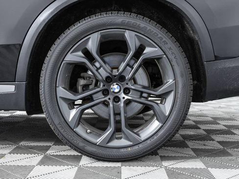 Used 2022 BMW X5 xDrive40i AWD/4WD image 51