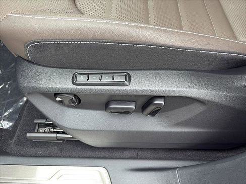 New 2026 Volkswagen Atlas SEL image 15