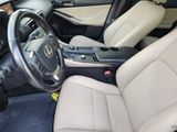 Used 2017 Lexus IS 200t image 4