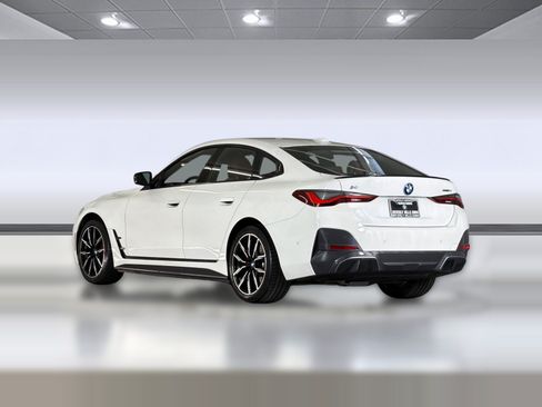 Used 2023 BMW i4 eDrive40 w/ M Sport Package RWD image 3