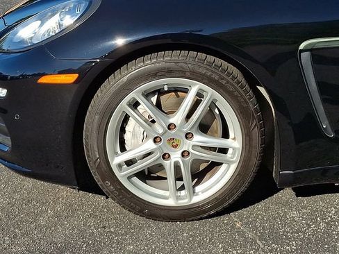 Used 2016 Porsche Panamera Edition RWD image 8