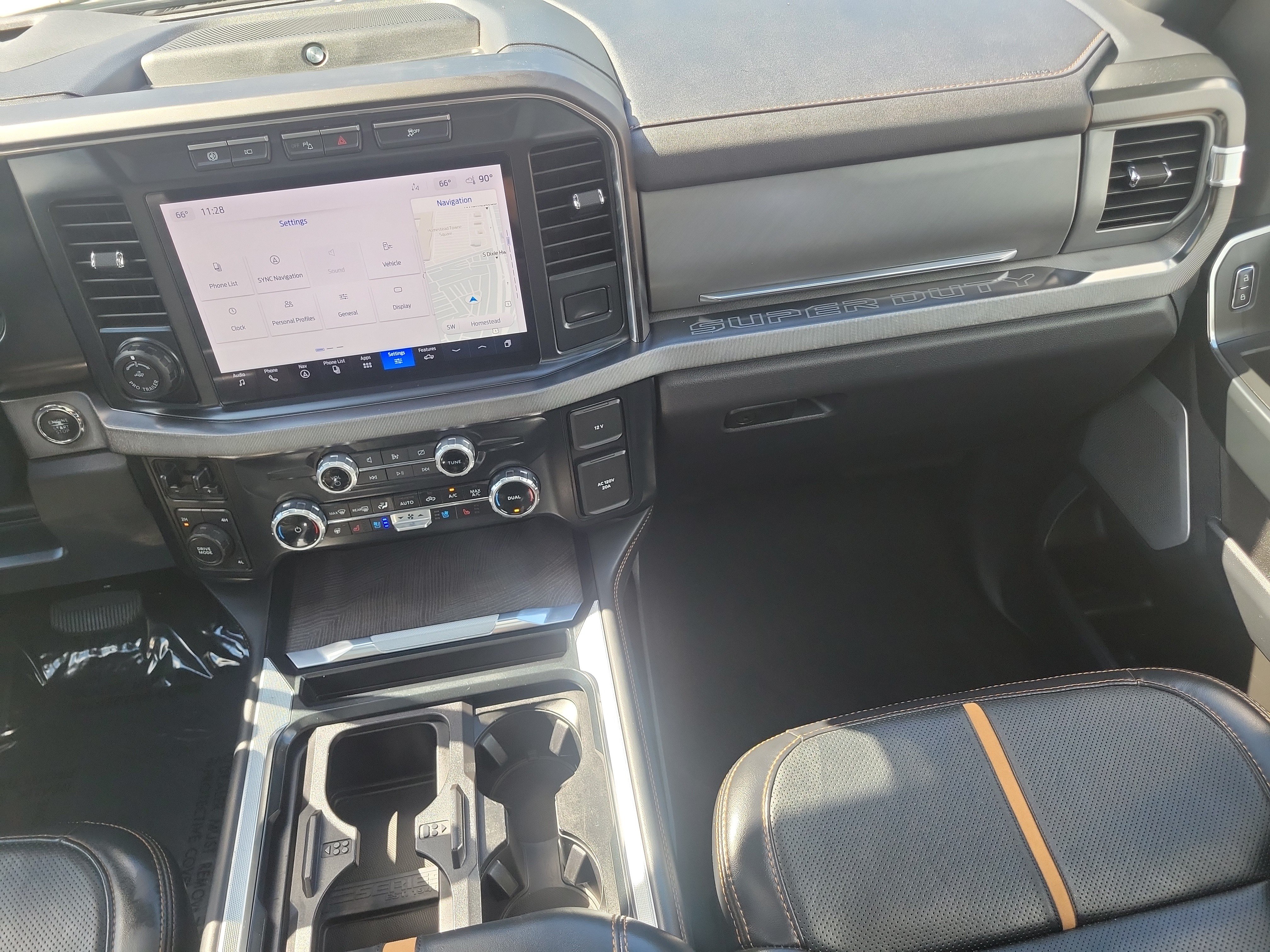 Used 2024 Ford F350 Platinum AWD/4WD image 16