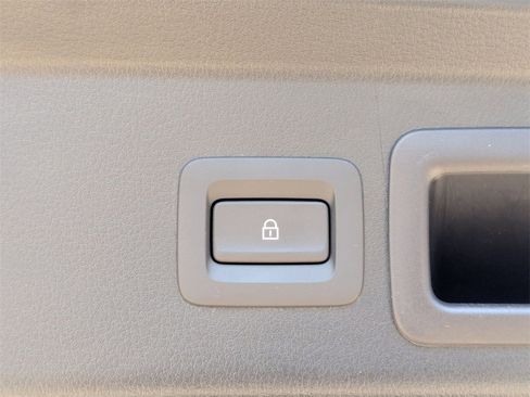 Used 2025 MAZDA CX-30 AWD 2.5 S w/ Preferred Package image 30