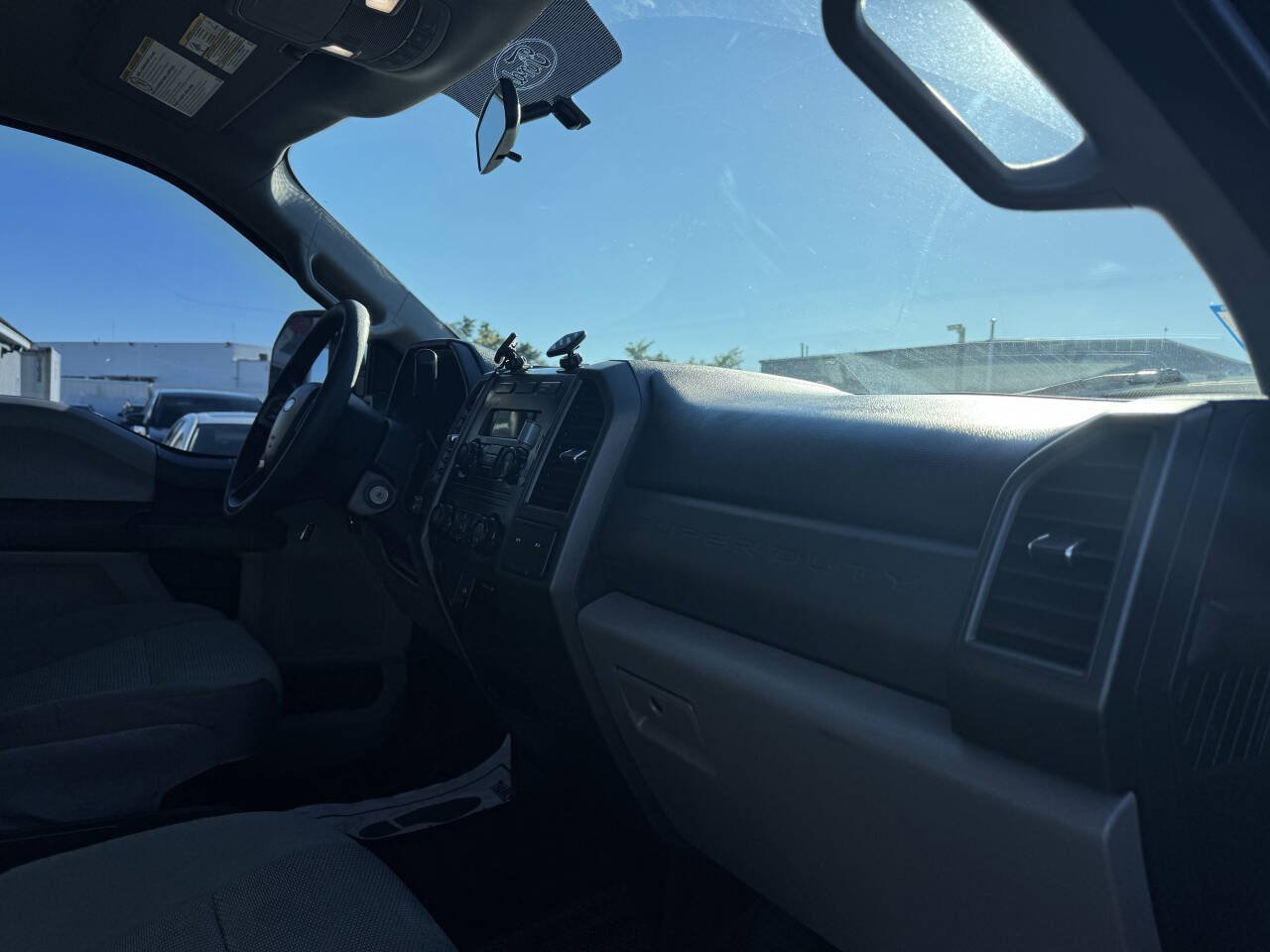 Used 2017 Ford F250 XL w/ Power Equipment Group AWD/4WD image 34
