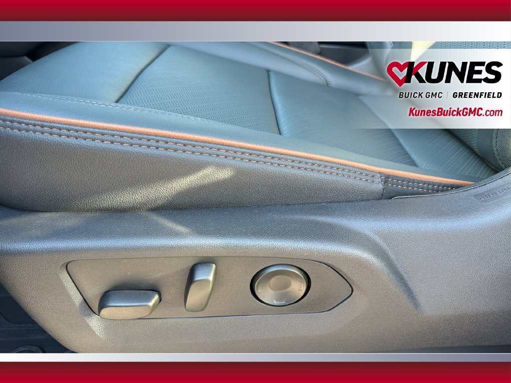 New 2026 GMC Yukon AT4 w/ AT4 Premium Plus Package AWD/4WD image 39
