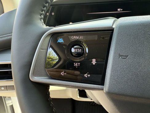 New 2025 Nissan Murano SV AWD/4WD image 15