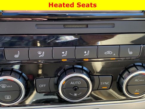 Used 2012 Volkswagen Passat 2.5 SE image 13